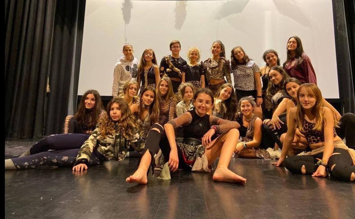 El Ballet de La Trouppe abrirá la Gala final del Festival de la Canción de Extremadura.