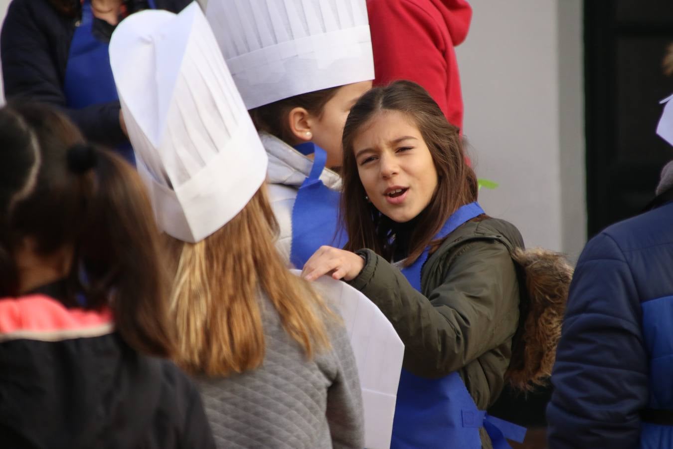 Fotos: Cáritas Parroquial celebra la tercera edición de su 'Tapa Solidaria'