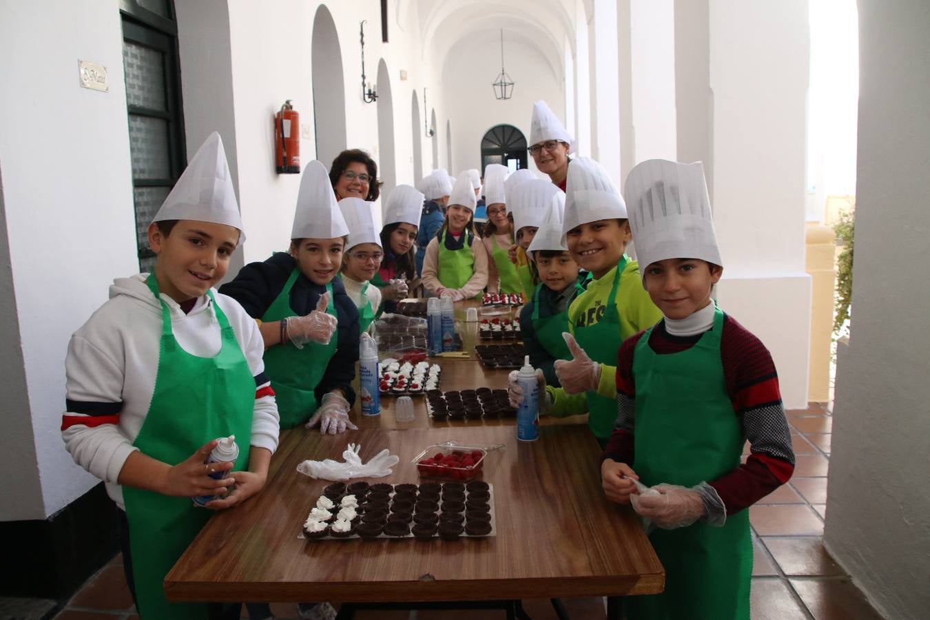 Fotos: Cáritas Parroquial celebra la tercera edición de su 'Tapa Solidaria'