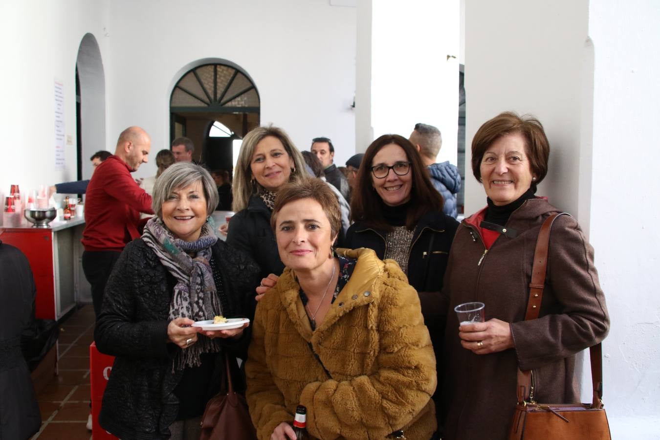 Fotos: Cáritas Parroquial celebra la tercera edición de su 'Tapa Solidaria'