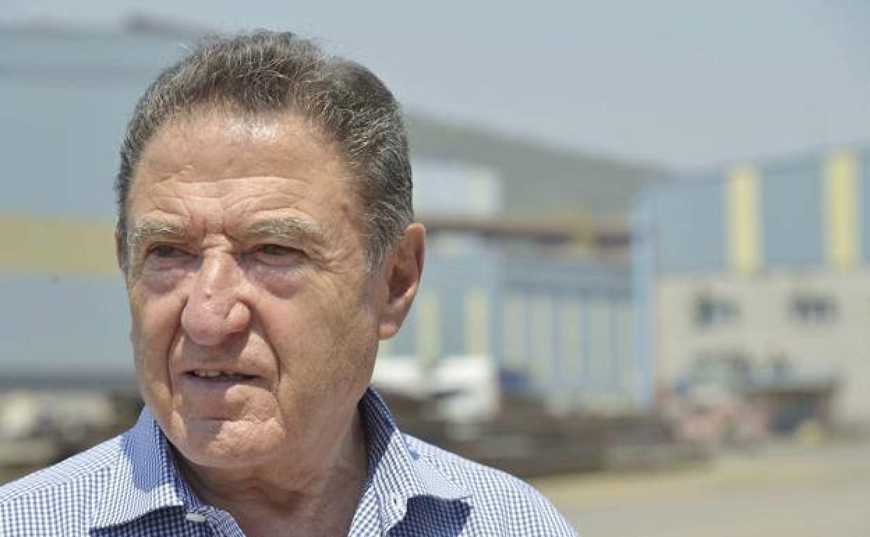 La extraña sensación de Jerez porque su empresario más veterano no cumpla ya con su ritual diario