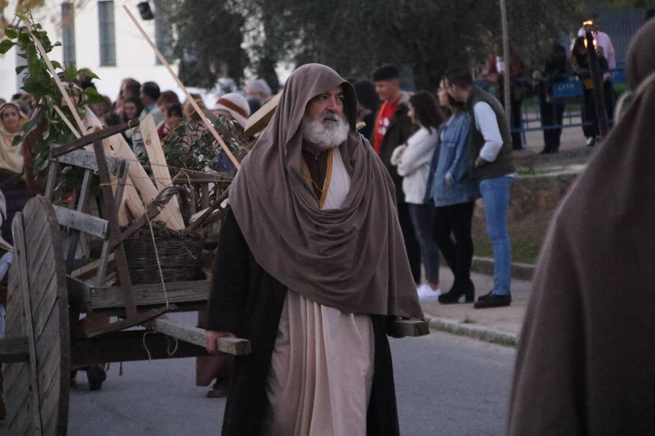 Más de 200 personajes dan vida a este Belén pleno de realismo y tradición.