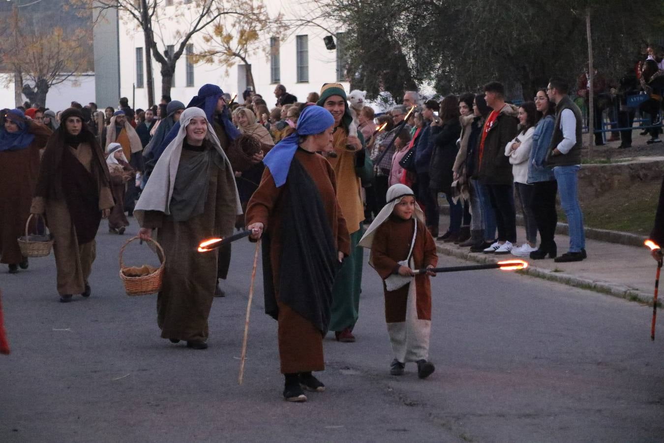 Más de 200 personajes dan vida a este Belén pleno de realismo y tradición.