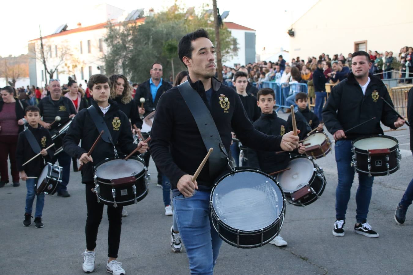 Más de 200 personajes dan vida a este Belén pleno de realismo y tradición.