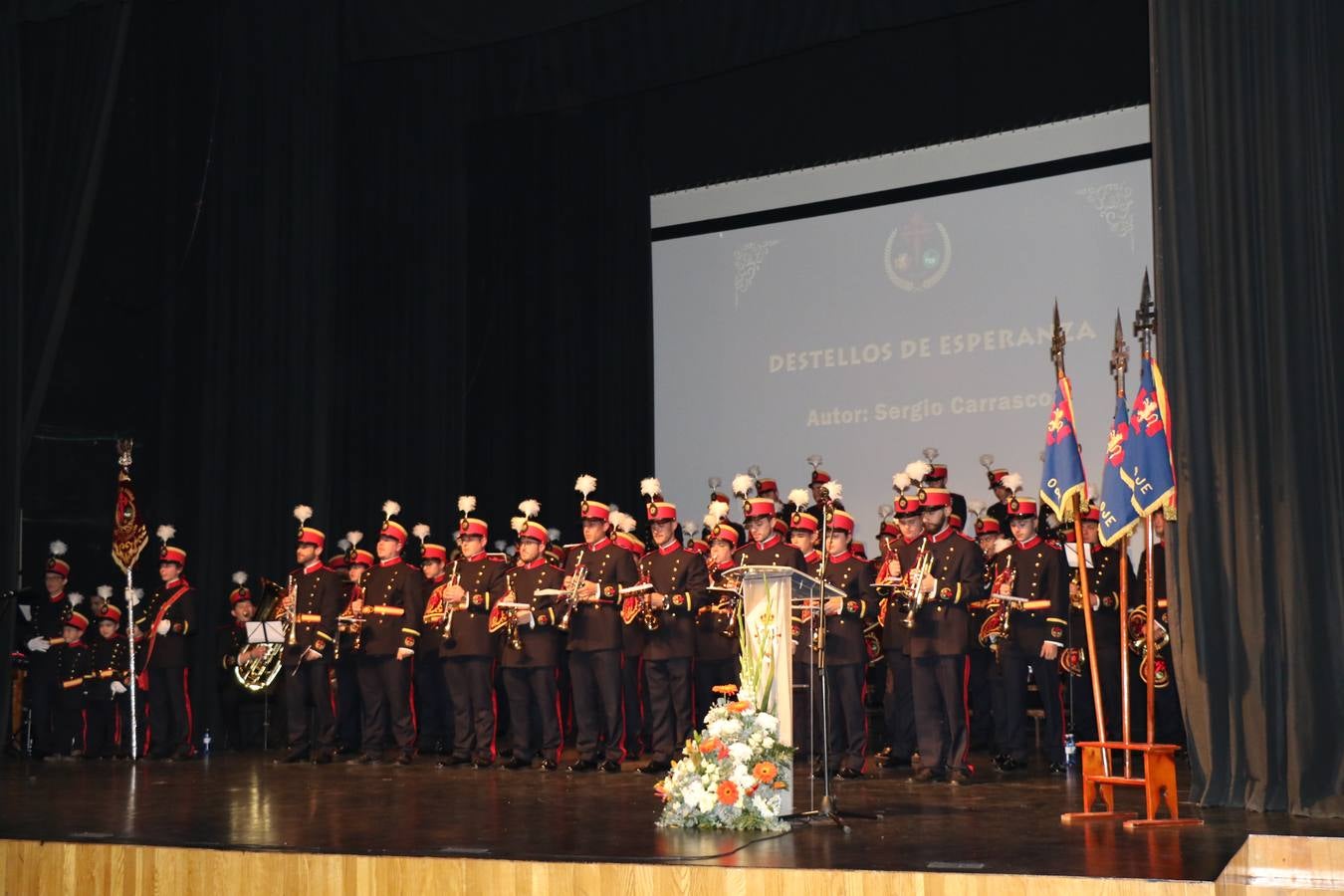 La Agrupación Musical 'Maestro Sousa' interpretando una de las Marchas de su repertorio para esta Semana Santa.