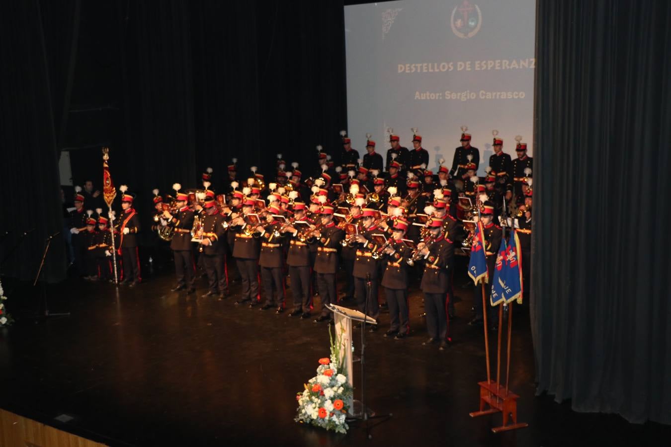 La Agrupación Musical 'Maestro Sousa' interpretando una de las Marchas de su repertorio para esta Semana Santa.