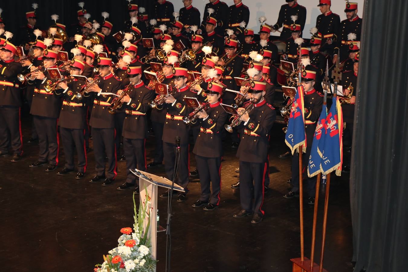 La Agrupación Musical 'Maestro Sousa' interpretando una de las Marchas de su repertorio para esta Semana Santa.