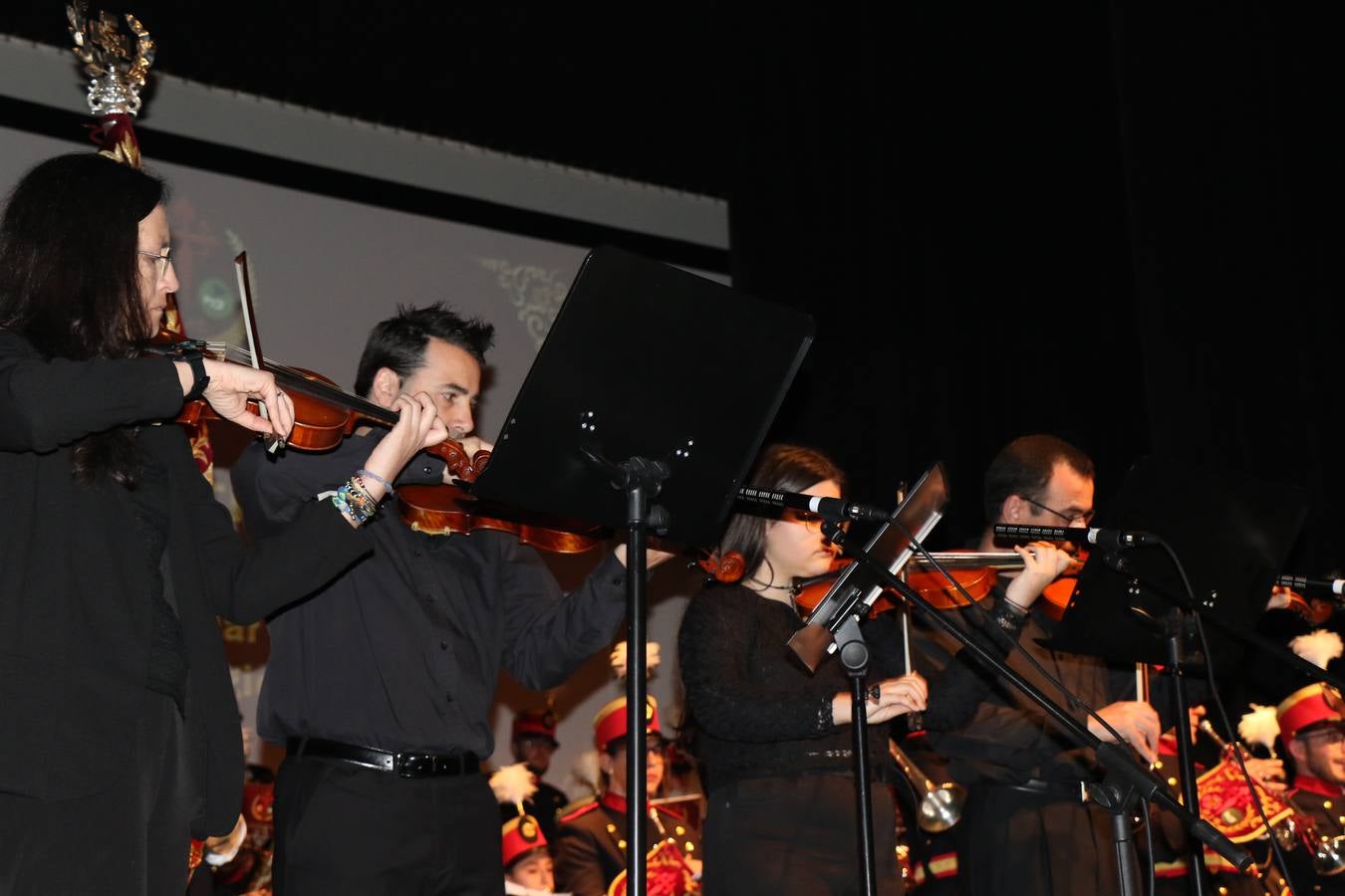 La Agrupación Musical 'Maestro Sousa' interpretando una de las Marchas de su repertorio para esta Semana Santa.