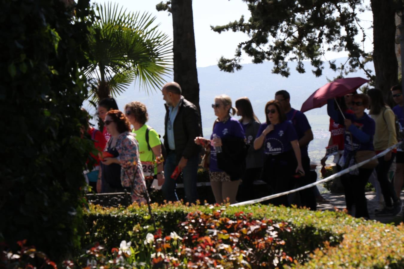 Participantes en la II Carrera de la Mujer.