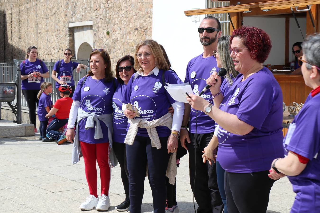 Participantes en la II Carrera de la Mujer.