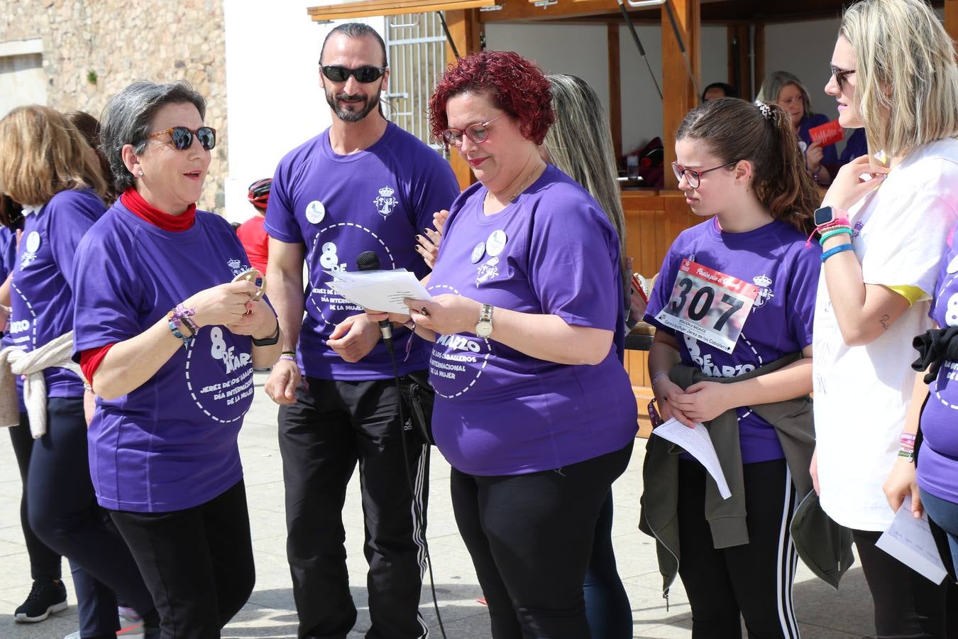 Participantes en la II Carrera de la Mujer.