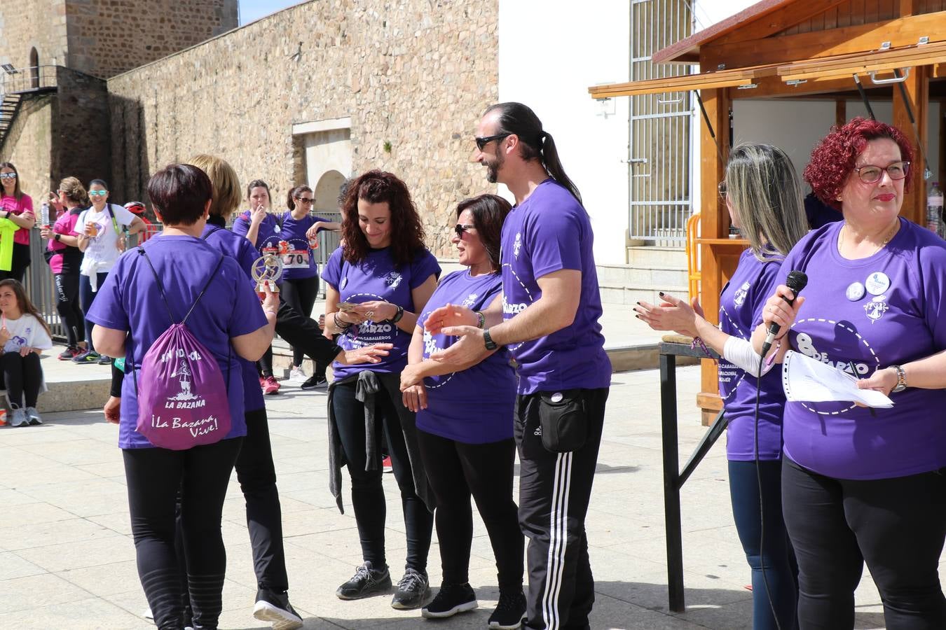 Participantes en la II Carrera de la Mujer.
