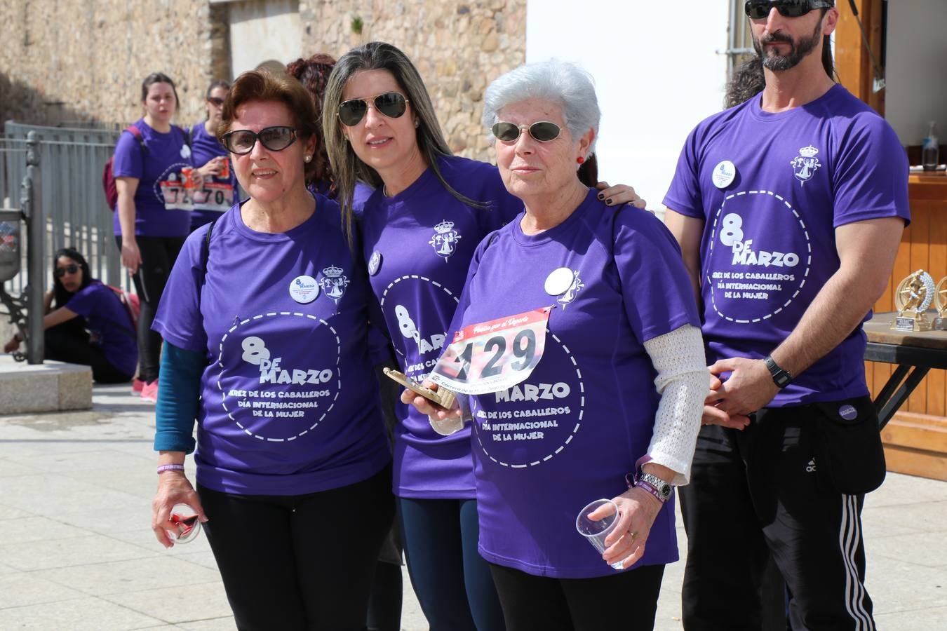 Participantes en la II Carrera de la Mujer.