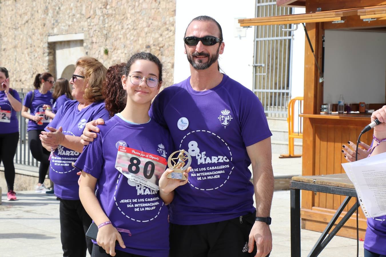 Participantes en la II Carrera de la Mujer.