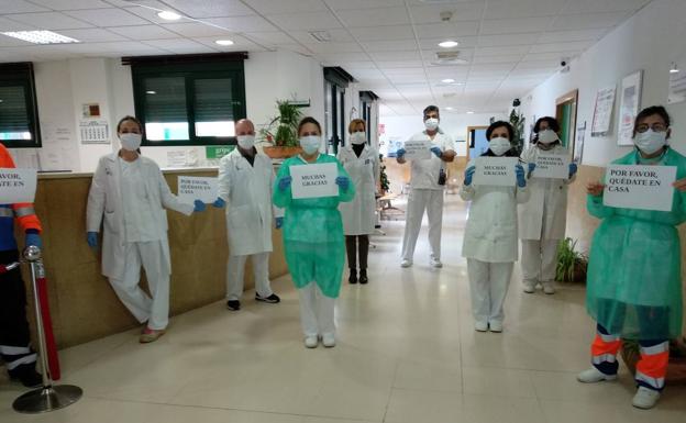 Profesionales del Centro de Salud de Jerez, agradecen la colaboración ciudadana.