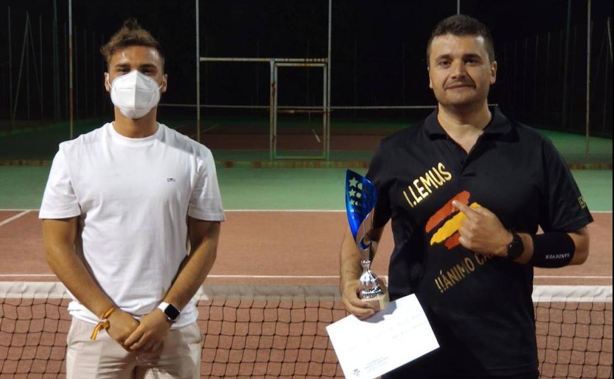 Francisco Labrador se proclama campeón de la I Liga de Tenis en Jerez