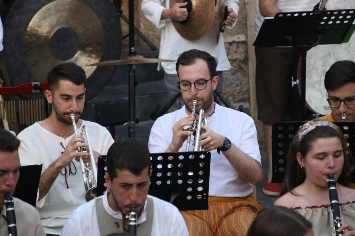 Concierto de la Asociación Musical de Jerez de los Caballeros en el cierre del Festiva Templario.