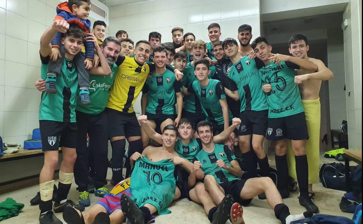 El equipo juvenil consigue el ascenso a Liga Nacional para la próxima temporada 20/21. 