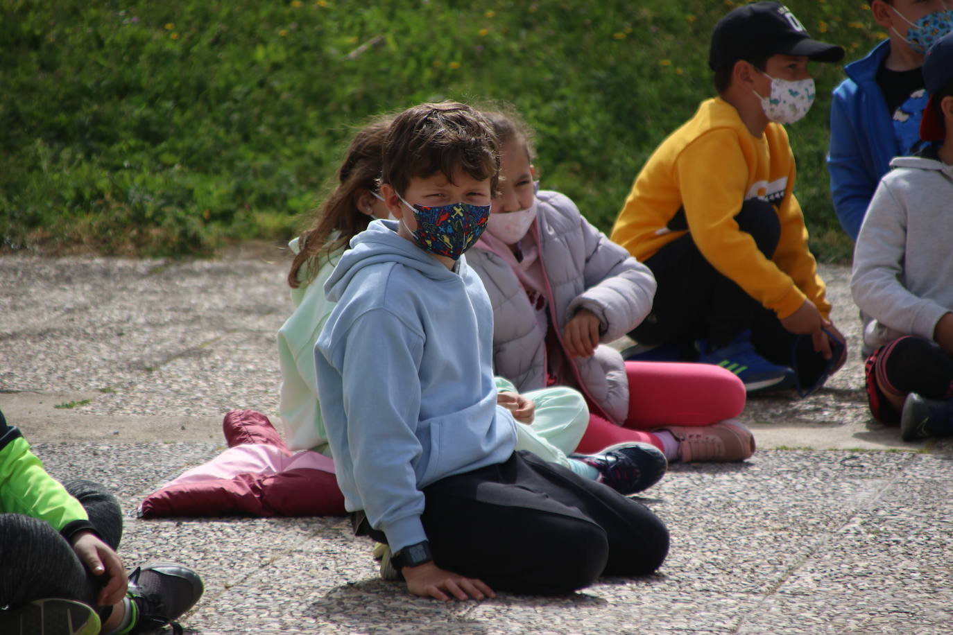 Fotos: Los sones cofrades resuenan con fervor y júbilo en el CEIP &#039;El Rodeo&#039;