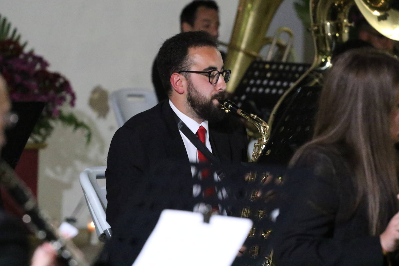 Fotos: La Plaza de la Alcazaba acoge varios conciertos de bandas con un fin solidario
