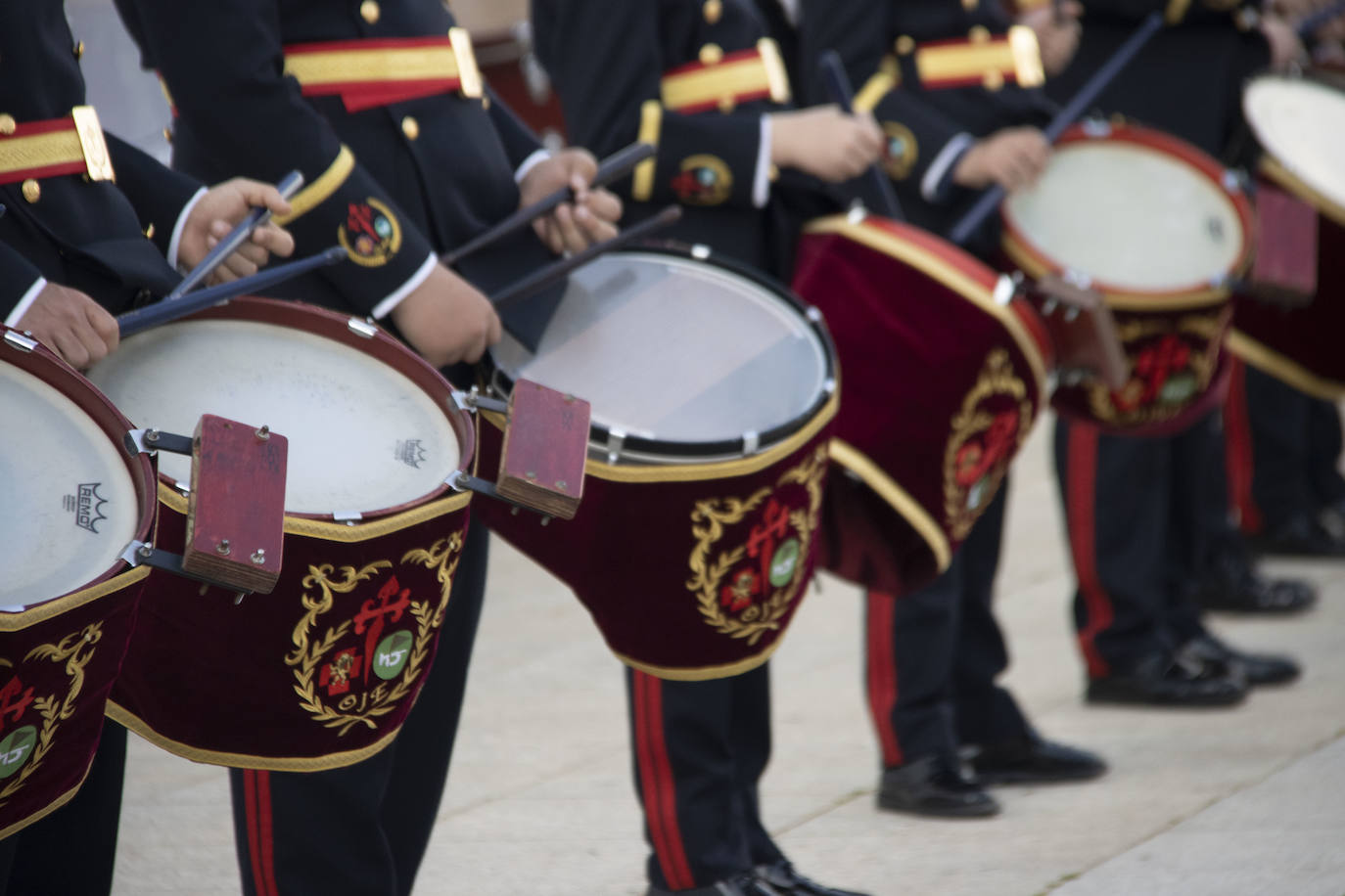 Fotos: La Plaza de la Alcazaba acoge varios conciertos de bandas con un fin solidario