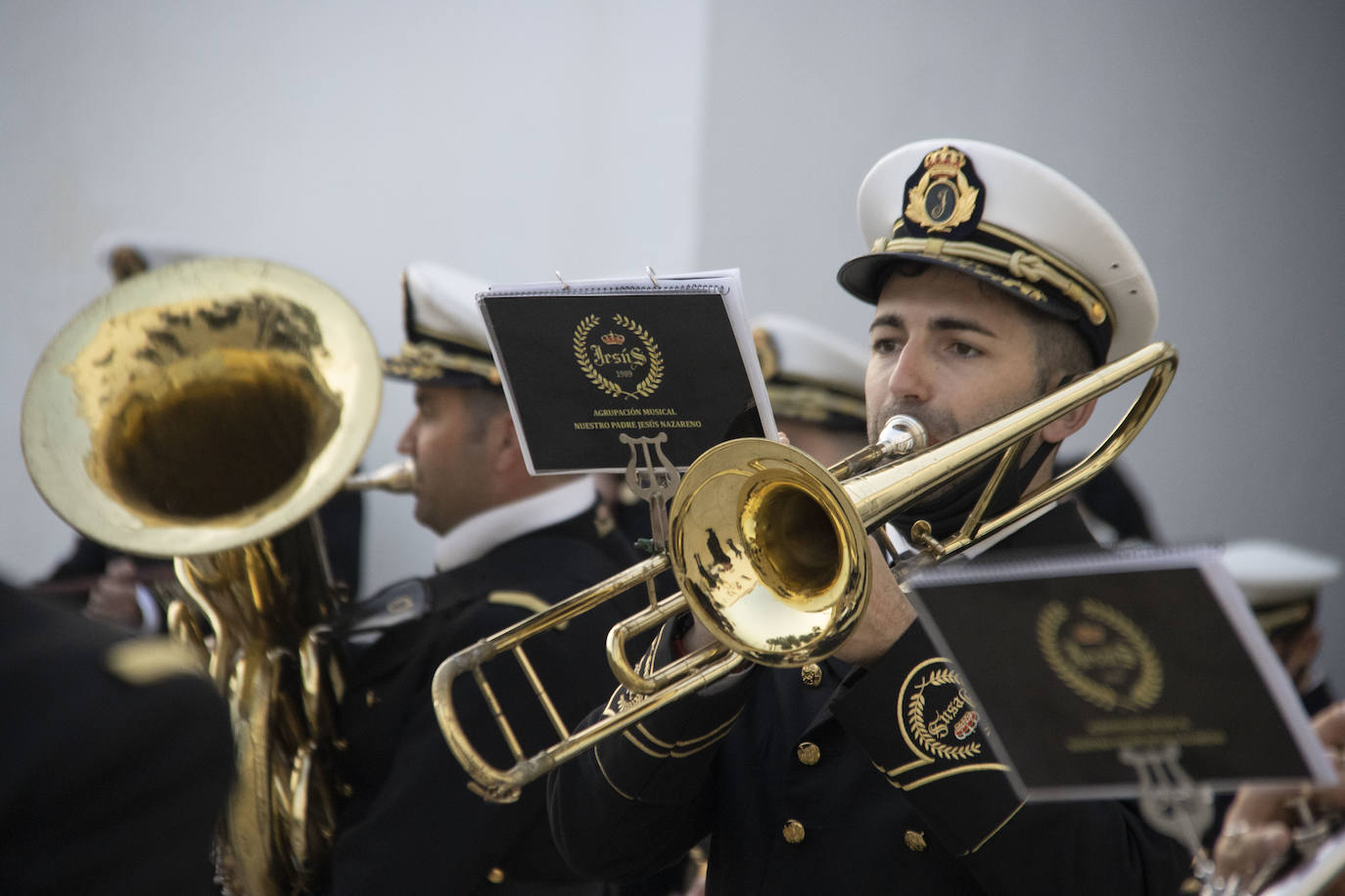 Fotos: La Plaza de la Alcazaba acoge varios conciertos de bandas con un fin solidario
