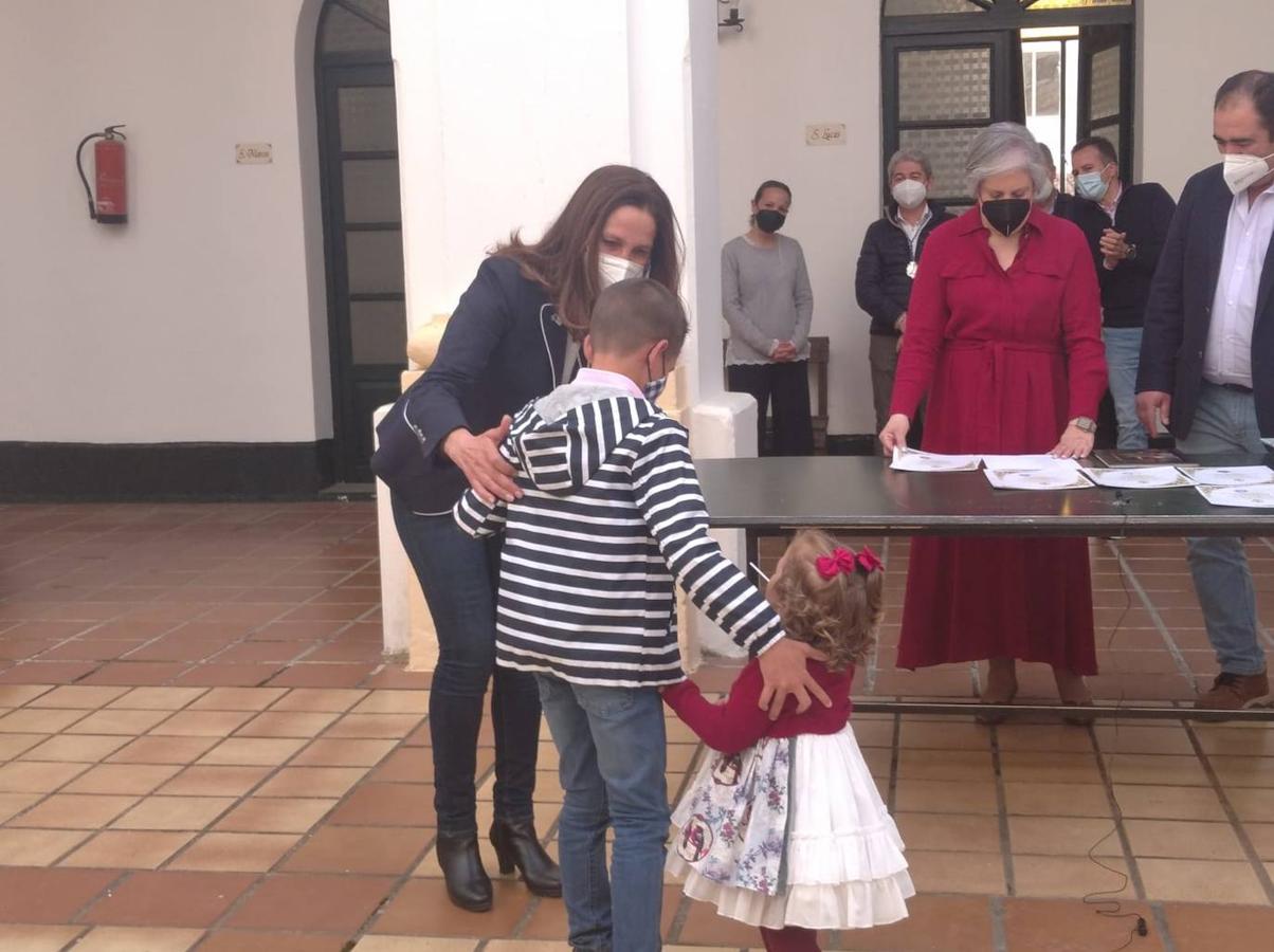Fotos: La Junta de Cofradías entrega los premios del concurso &#039;Semana Santa en el colegio&#039;