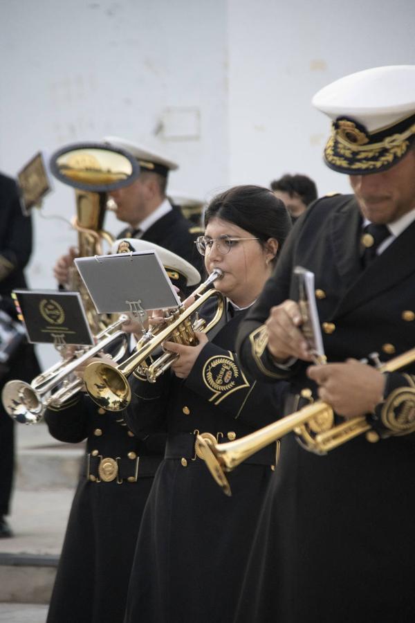 Fotos: La Plaza de la Alcazaba acoge varios conciertos de bandas con un fin solidario