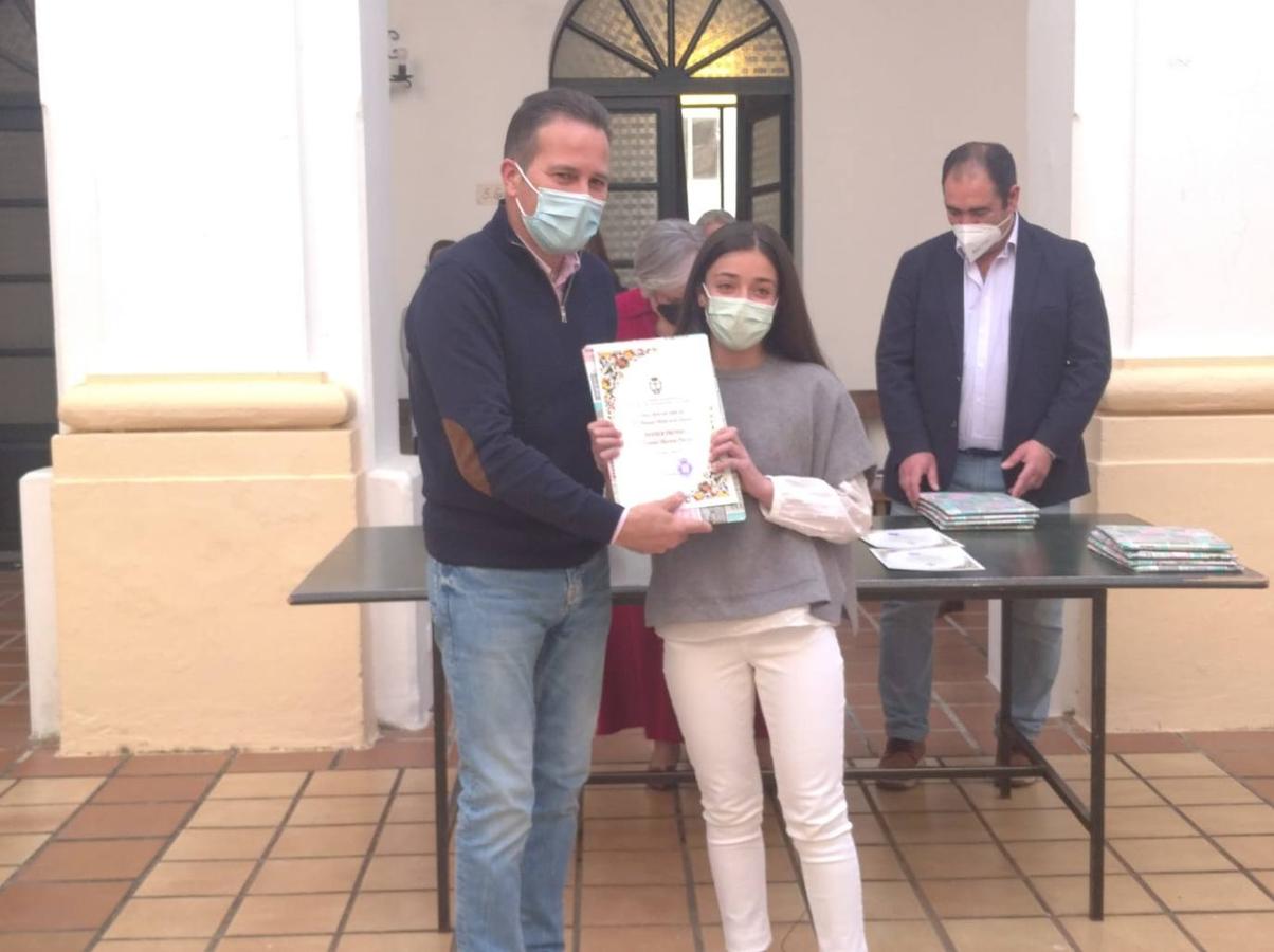 Fotos: La Junta de Cofradías entrega los premios del concurso &#039;Semana Santa en el colegio&#039;