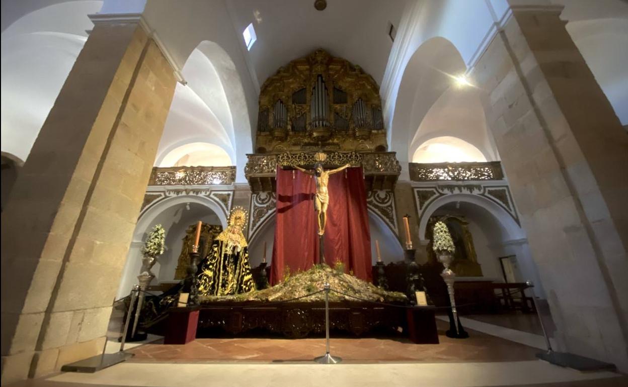 Ayuntamiento, Parroquia y Junta de Cofradías destacan la gran acogida de la exposición 'Una joya en Jerez, sus cofradías'