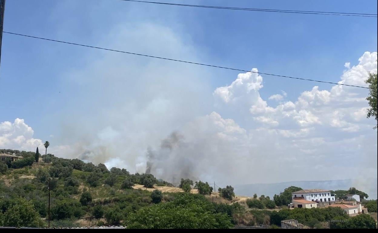 El Plan INFOEX declara el nivel 1 de peligrosidad en un incendio en Jerez