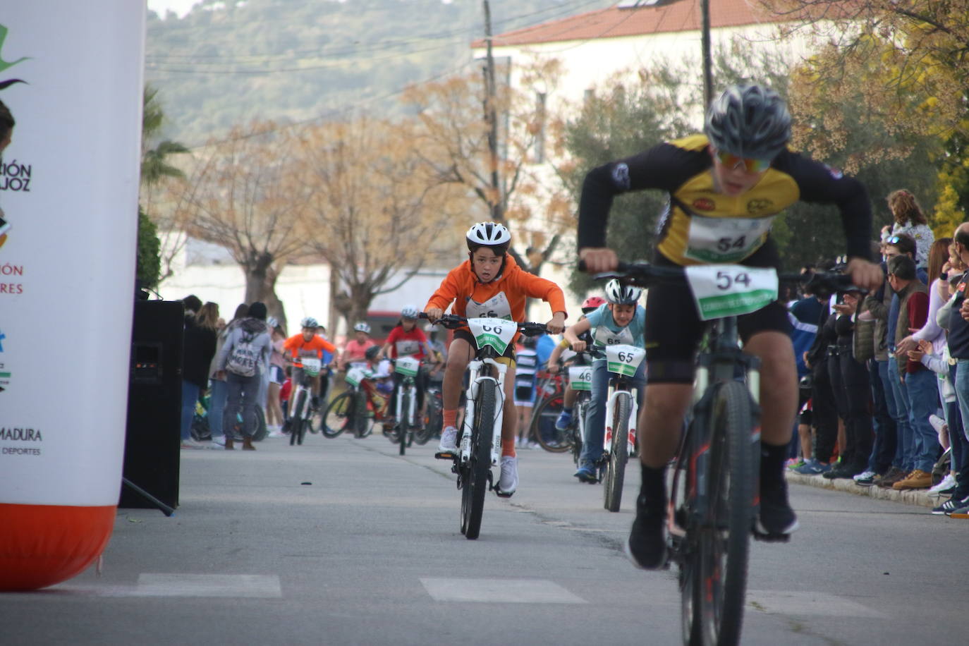 Fotos: Éxito de participación en el I Duatlón Cross Infantil