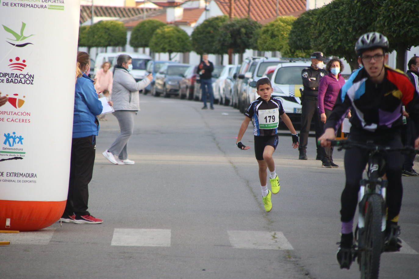 Fotos: Éxito de participación en el I Duatlón Cross Infantil