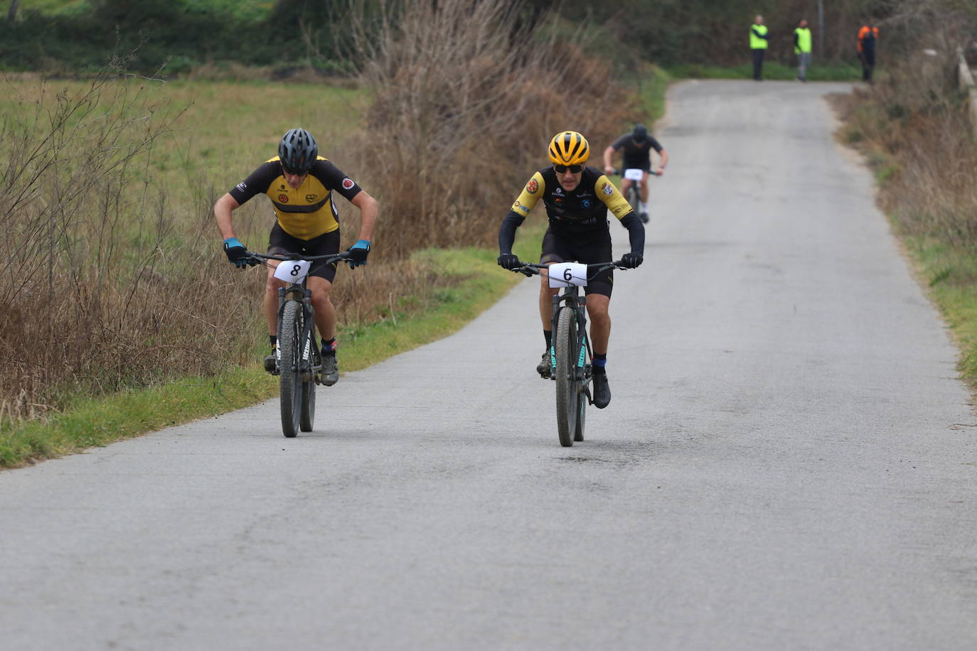 Fotos: Carlos Cobos e Irene Cascajosa ganan el II Duatlón Cross &#039;Dehesa de Jerez&#039;
