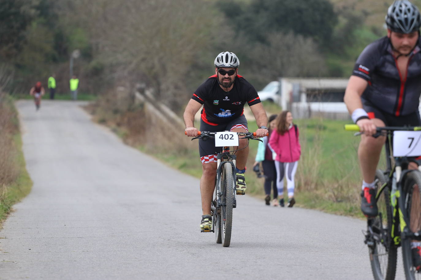 Fotos: Carlos Cobos e Irene Cascajosa ganan el II Duatlón Cross &#039;Dehesa de Jerez&#039;