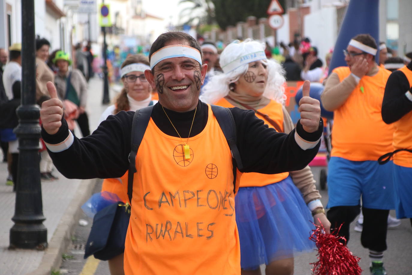 Fotos: El Carnaval vuelve a teñir de color y alegría las calles de Jerez