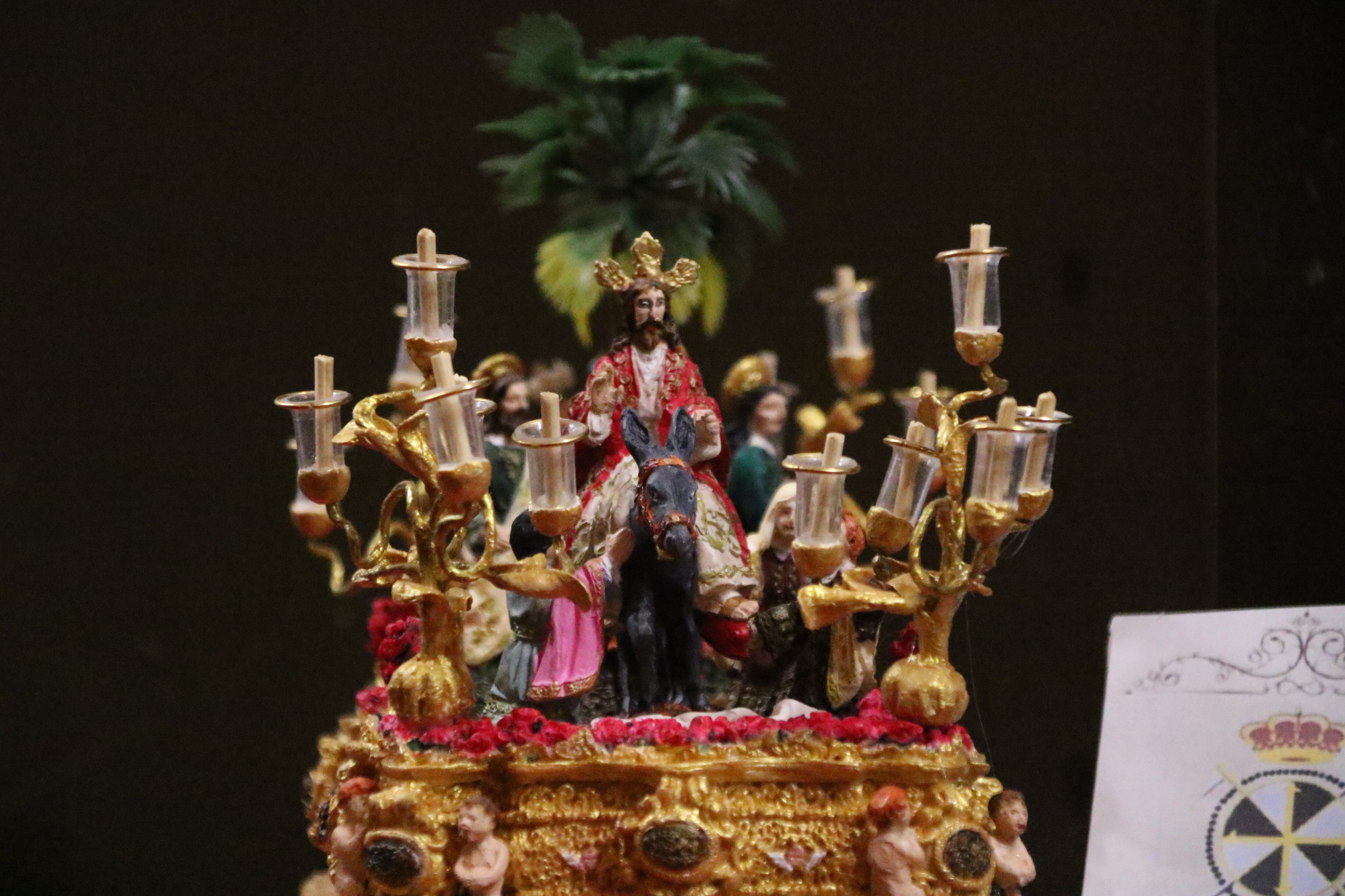 Fotos: La Casa de la Cultura acoge la exposición &#039;Semana Santa de Jerez de los Caballeros. Tradición y Cultura&#039;