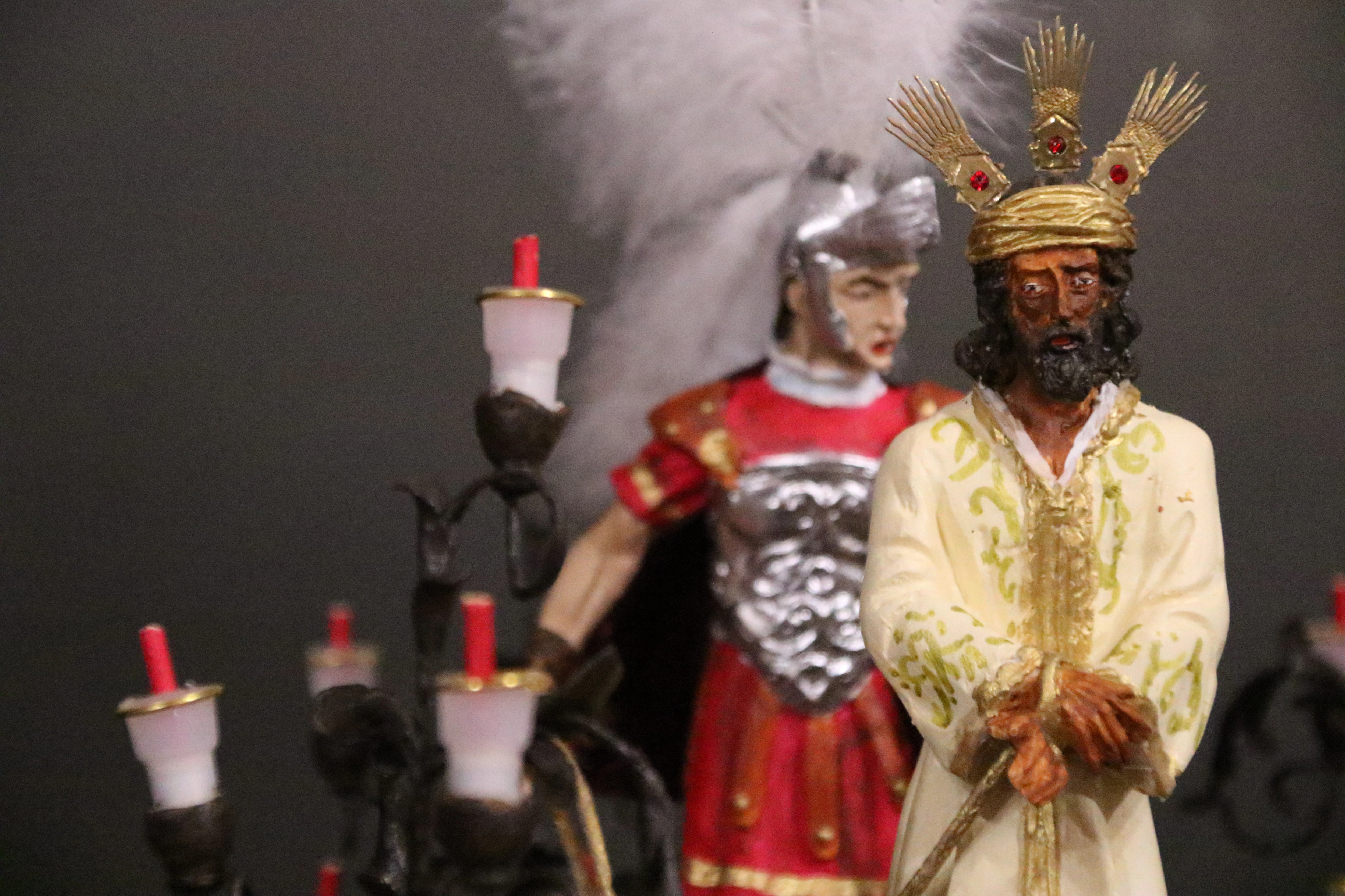 Fotos: La Casa de la Cultura acoge la exposición &#039;Semana Santa de Jerez de los Caballeros. Tradición y Cultura&#039;
