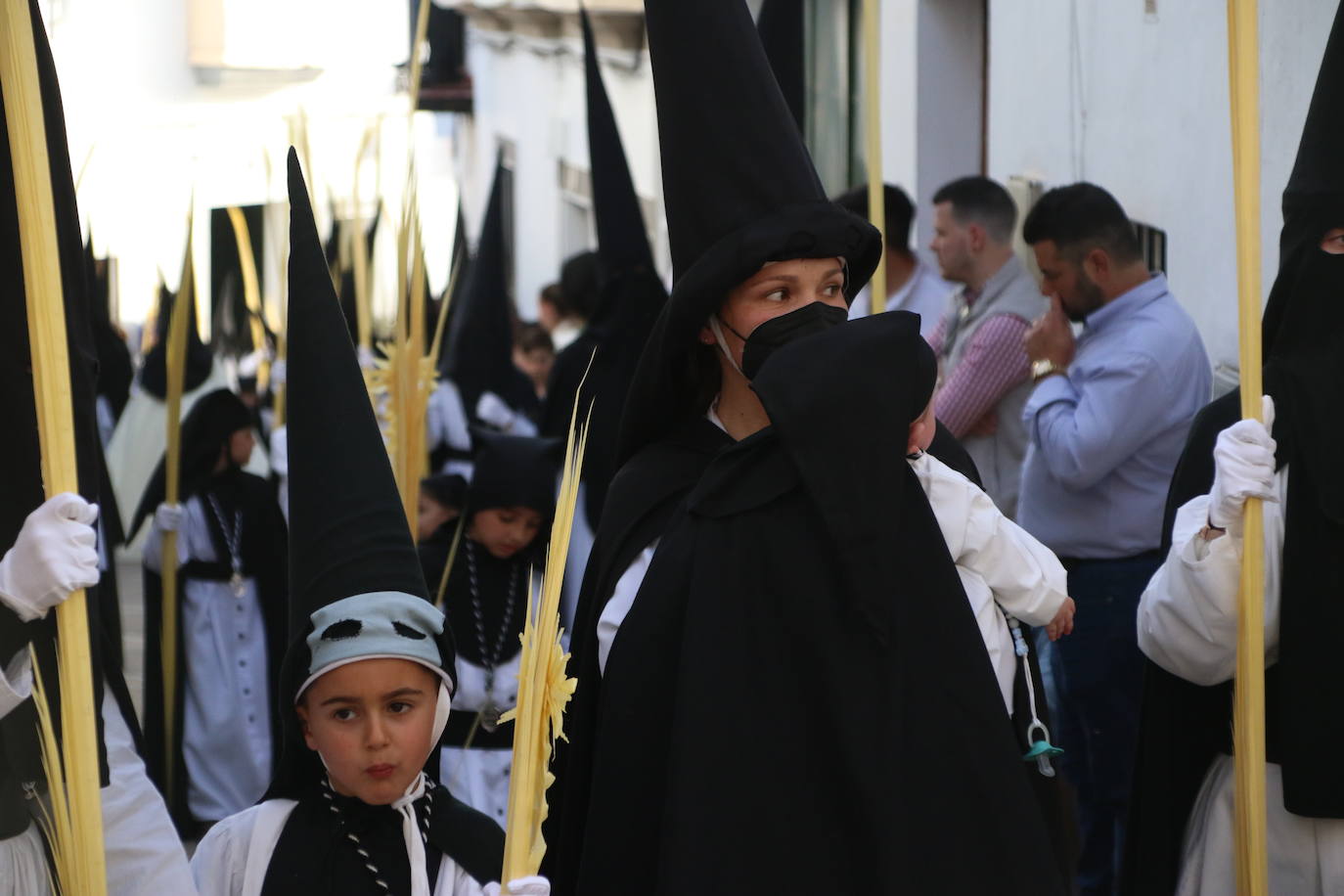 Fotos: Vuelve el fervor a las calles de Jerez de los Caballeros con la llegada de un anhelado Domingo de Ramos