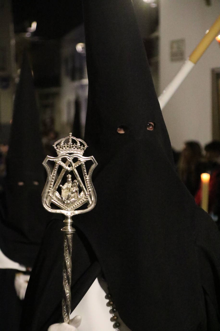 Fotos: Jerez vuelve a enmudecer ante Jesús Orando en el Huerto y Nuestra Señora del Silencio en una nueva noche de Martes Santo