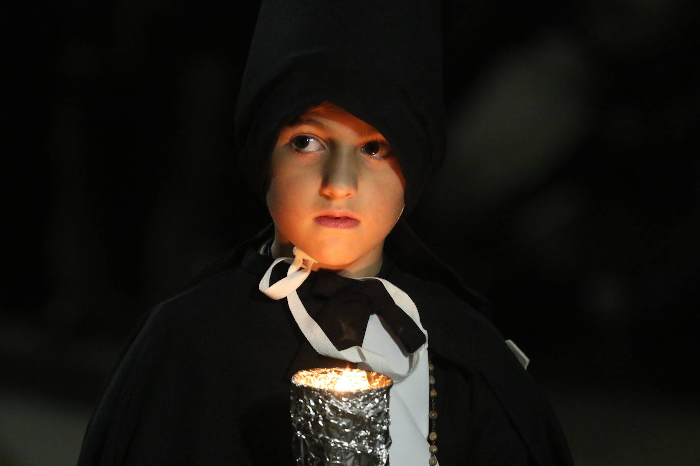 Fotos: Jerez vuelve a enmudecer ante Jesús Orando en el Huerto y Nuestra Señora del Silencio en una nueva noche de Martes Santo