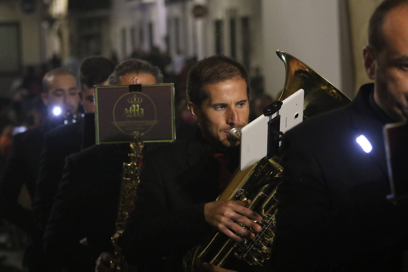 Fotos: Jerez vuelve a enmudecer ante Jesús Orando en el Huerto y Nuestra Señora del Silencio en una nueva noche de Martes Santo