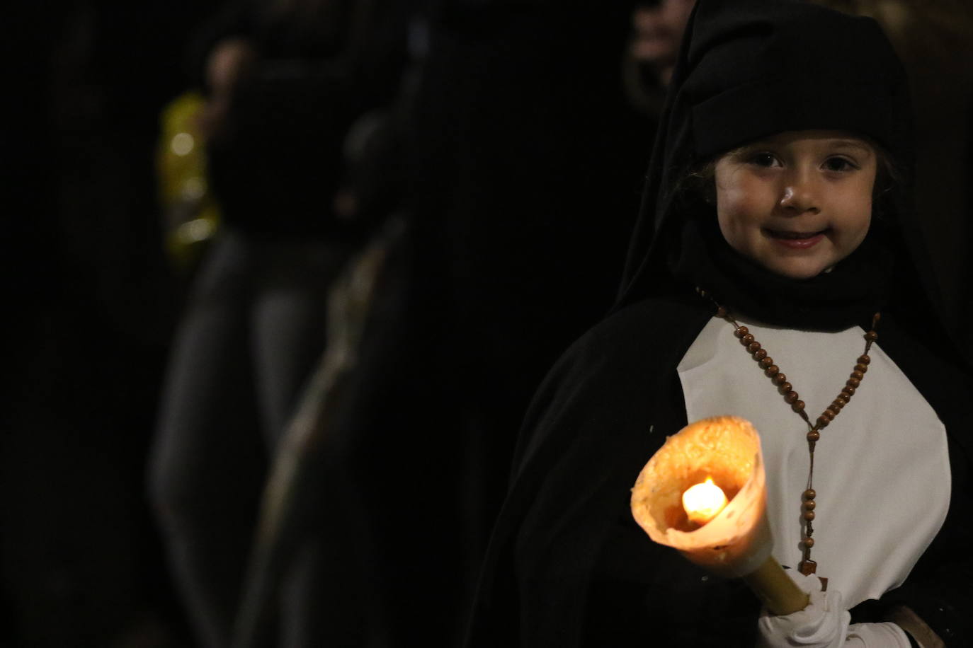 Fotos: Jerez vuelve a enmudecer ante Jesús Orando en el Huerto y Nuestra Señora del Silencio en una nueva noche de Martes Santo