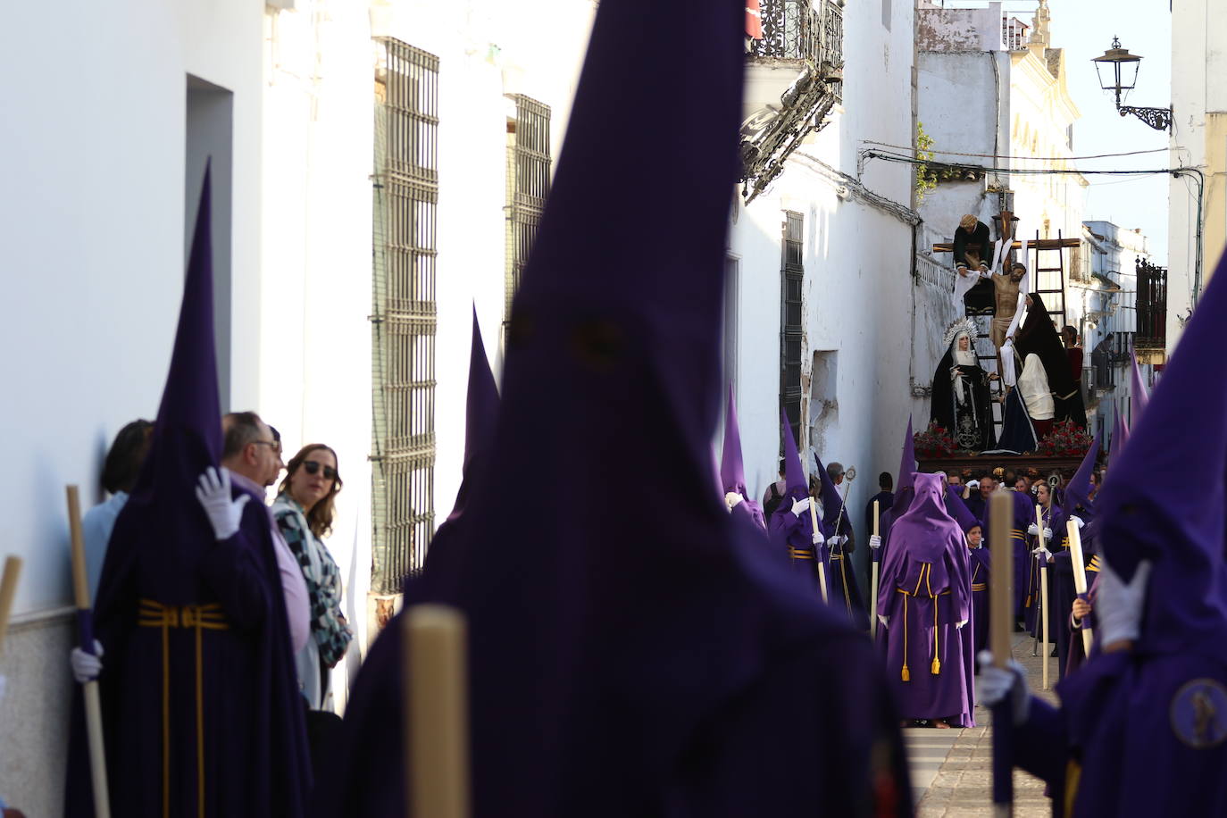 Fotos: El fervor envuelve la tarde de Viernes Santo en Jerez de los Caballeros