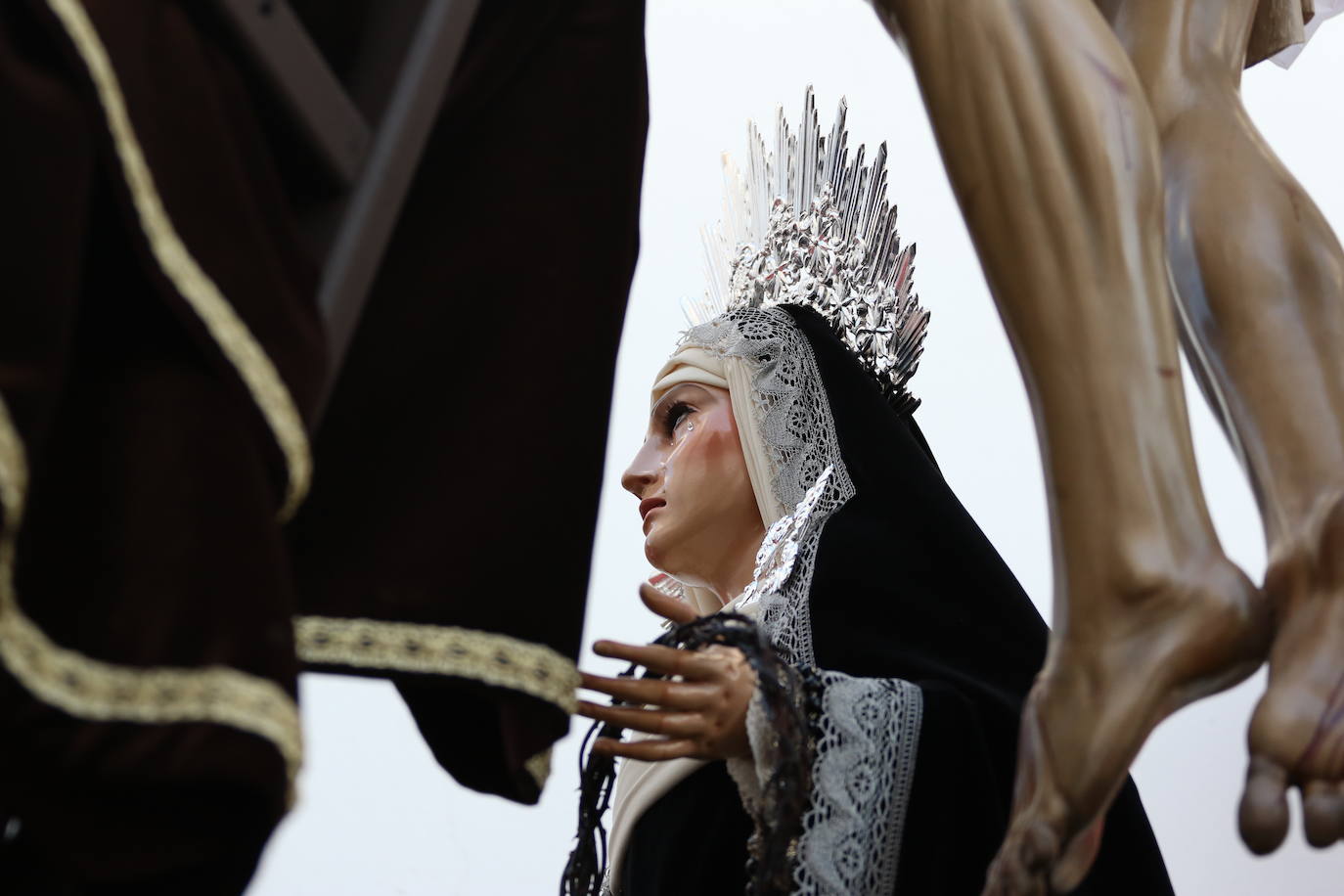 Fotos: El fervor envuelve la tarde de Viernes Santo en Jerez de los Caballeros