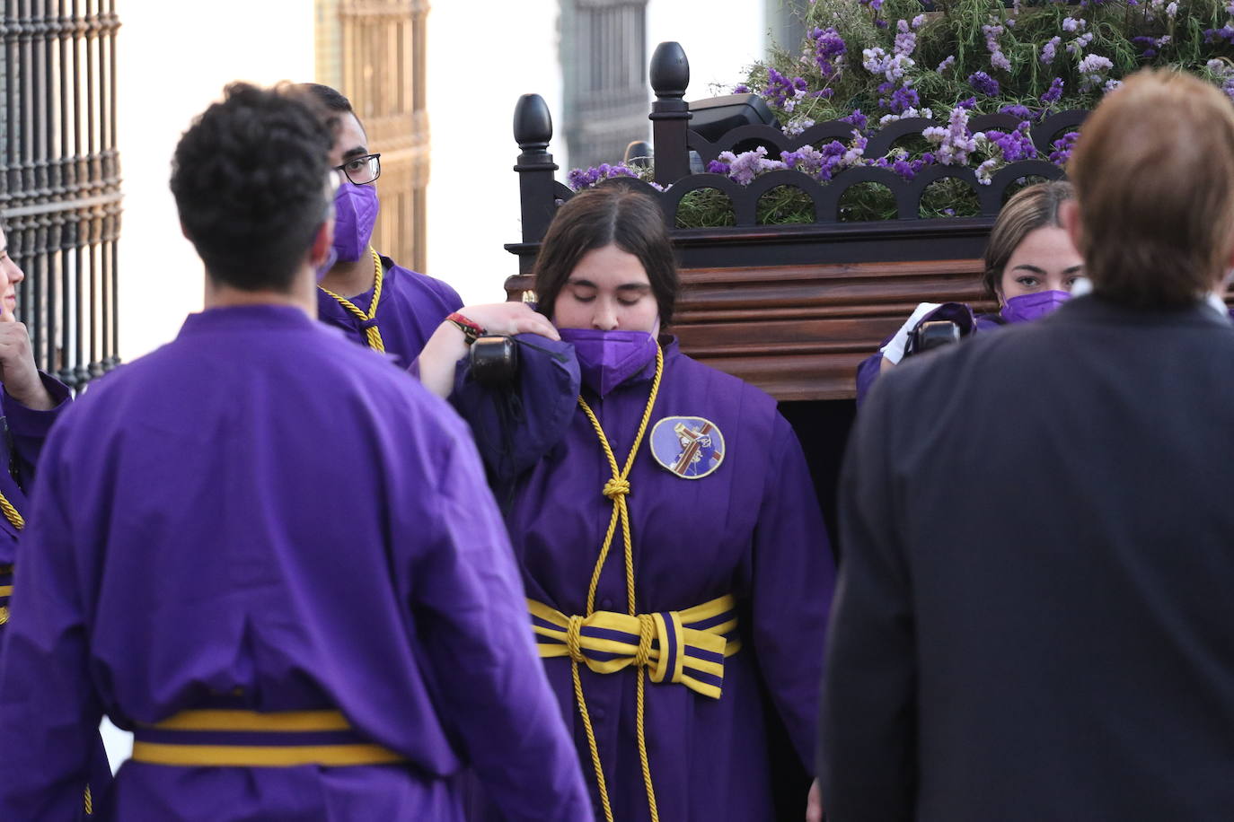 Fotos: El fervor envuelve la tarde de Viernes Santo en Jerez de los Caballeros