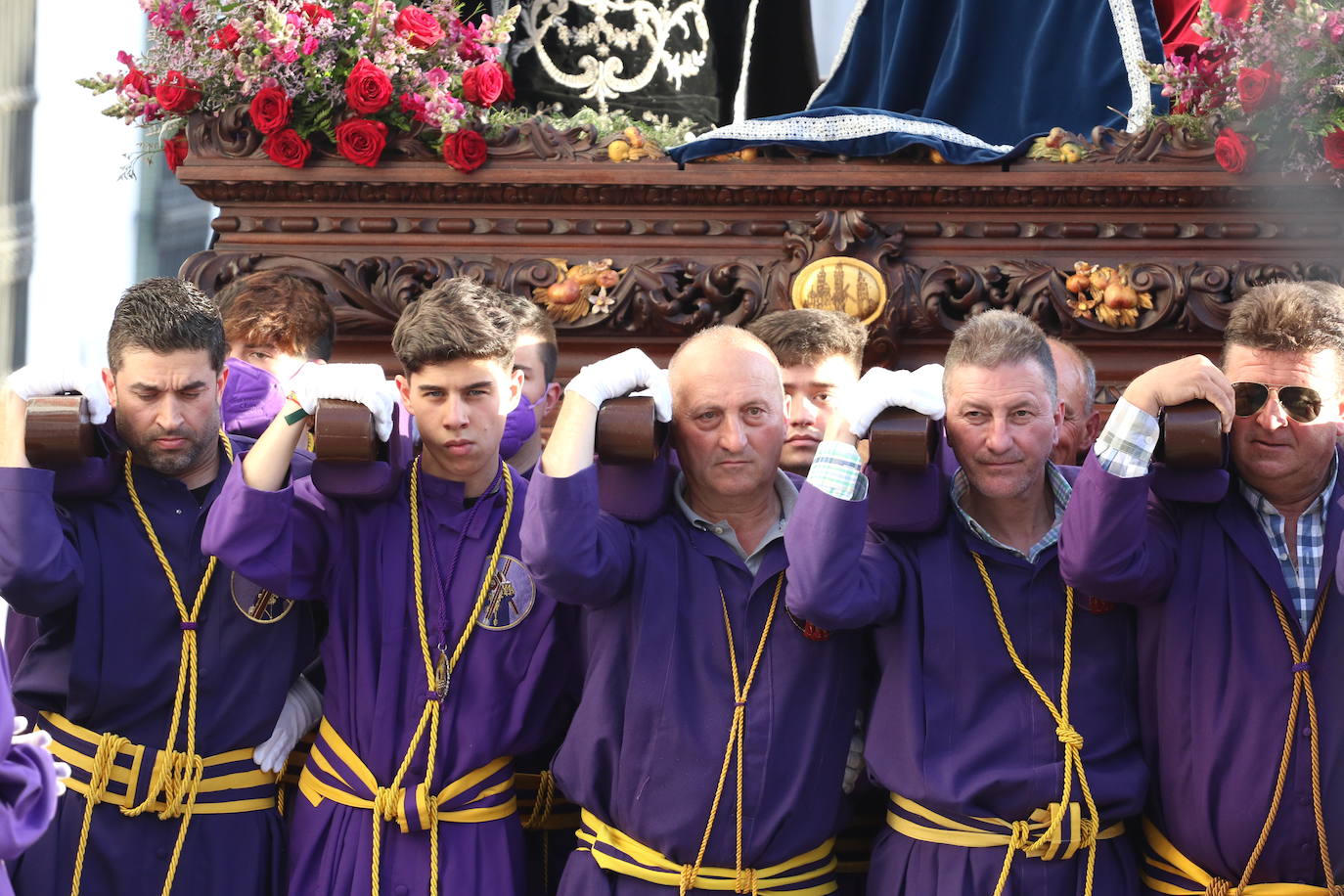 Fotos: El fervor envuelve la tarde de Viernes Santo en Jerez de los Caballeros