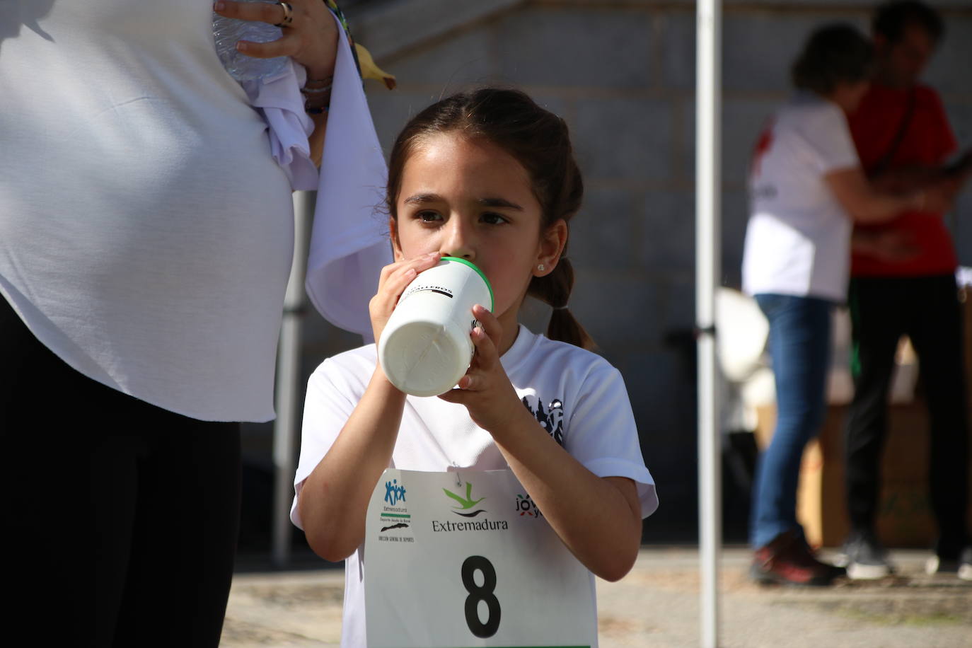 Fotos: Bruno Paixão y Anabel Benítez, vencedores de la XXIII Carrera Popular de Jerez de los Caballeros