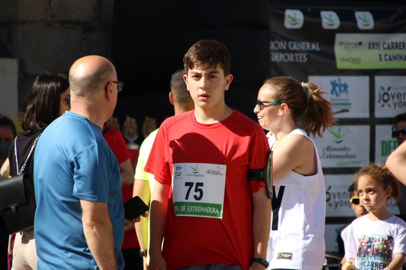 Fotos: Bruno Paixão y Anabel Benítez, vencedores de la XXIII Carrera Popular de Jerez de los Caballeros