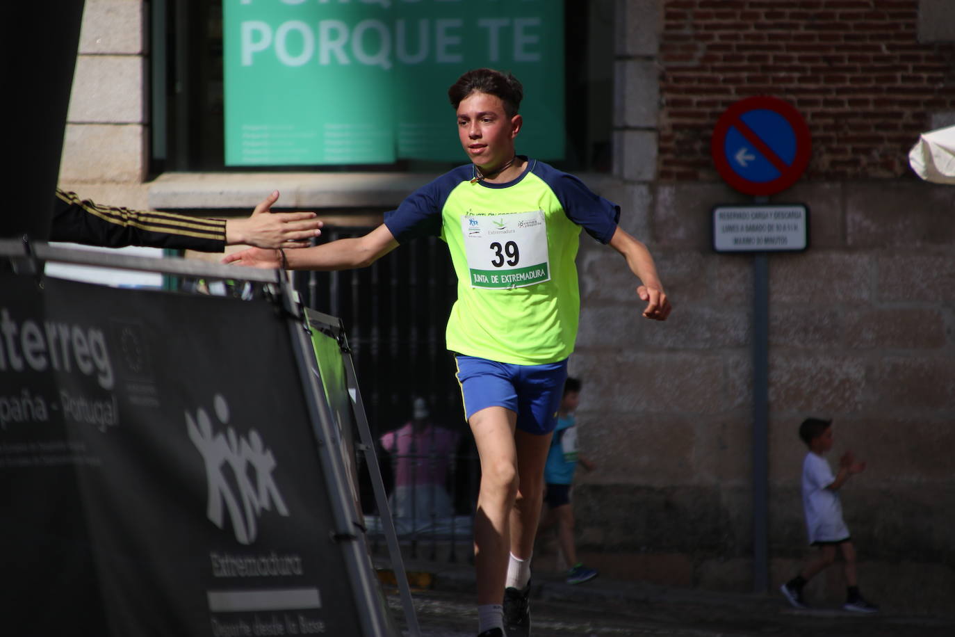 Fotos: Bruno Paixão y Anabel Benítez, vencedores de la XXIII Carrera Popular de Jerez de los Caballeros